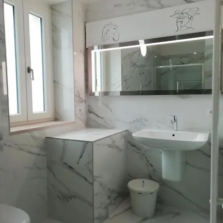 L'altare Bianco Bed & Breakfast